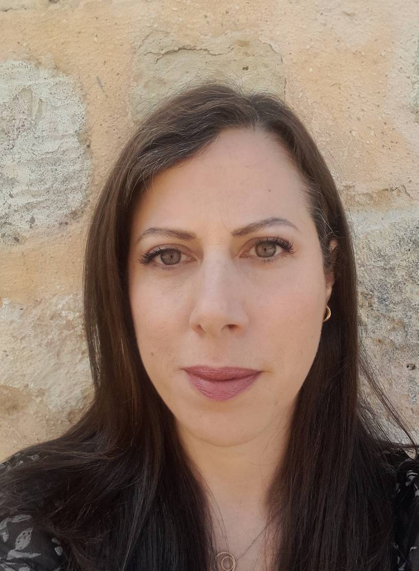 Ελένη Προγουλάκη - Ψυχολόγος / Ψυχοθεραπεύτρια